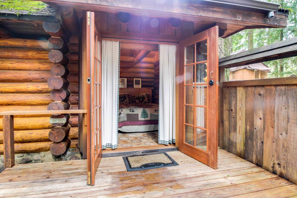 Zoe'S Log Cabin Welches Екстер'єр фото
